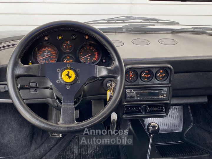 Ferrari 328 GTB - 31