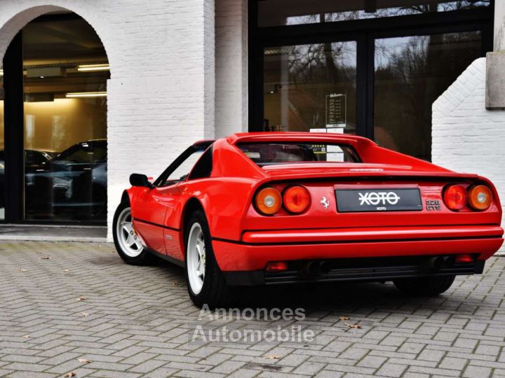 Ferrari 328 V8 GTS - 11