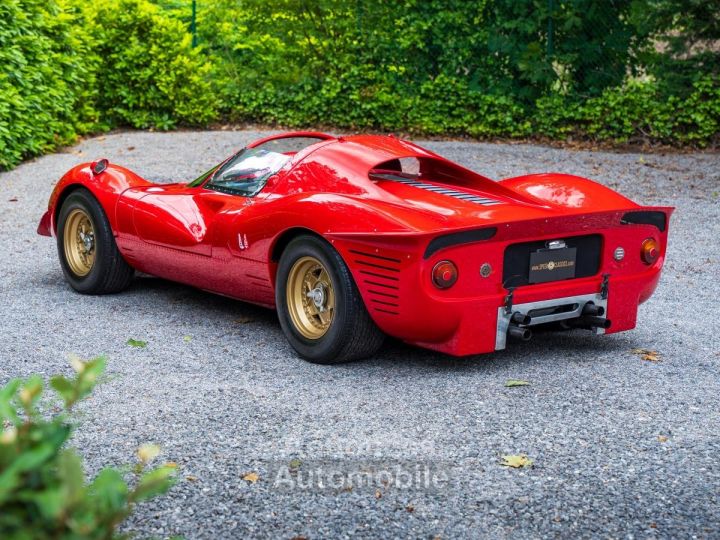 Ferrari 330 P4 - 12