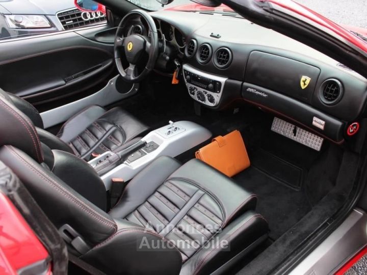 Ferrari 360 Modena Spider F1 - 3