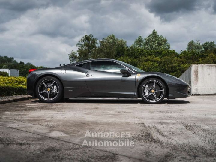 Ferrari 458 Italia Belgian Full Service History Carbon - 7