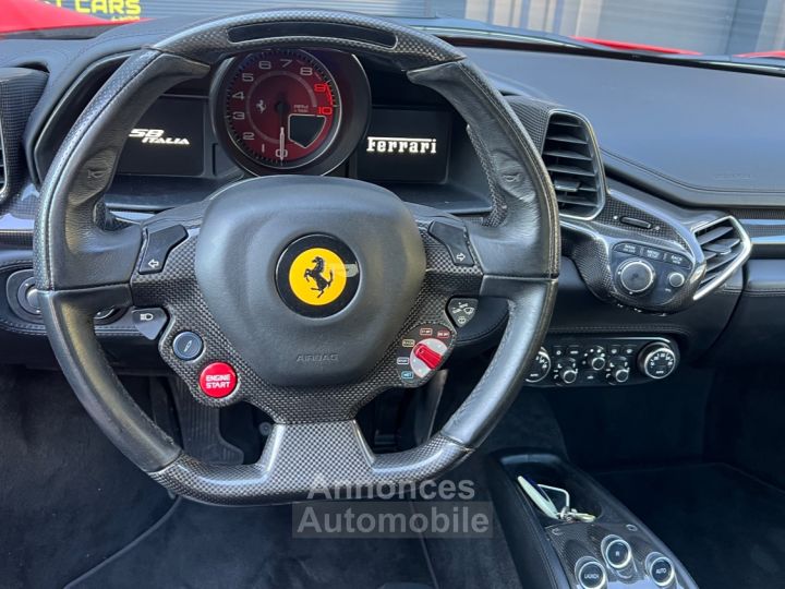 Ferrari 458 Italia Ferrari 458 Italia - LOA 1720 euros par mois - Rosso Scuderia - baquets carbone - volant LED - 12