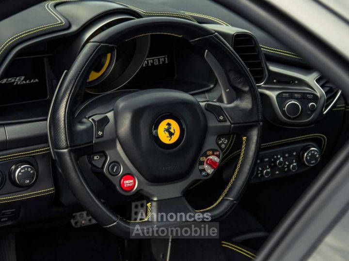 Ferrari 458 Italia V8 F1 - 15