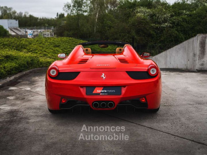 Ferrari 458 Spider Rosso Corsa Cuoio 13.630 KM! - 10