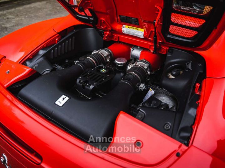 Ferrari 458 Spider Rosso Corsa Cuoio 13.630 KM! - 23