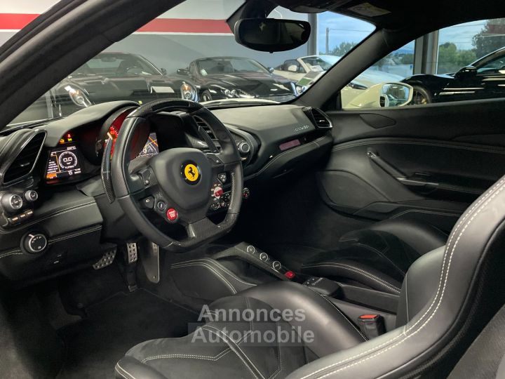 Ferrari 488 GTB - Origine France POZZI - Sièges Racing - Pack Carbone Extérieur Et Intérieur - Jupes Latérales En Carbone - Becquet AR Carbone - Gar. 12 Mois - 23