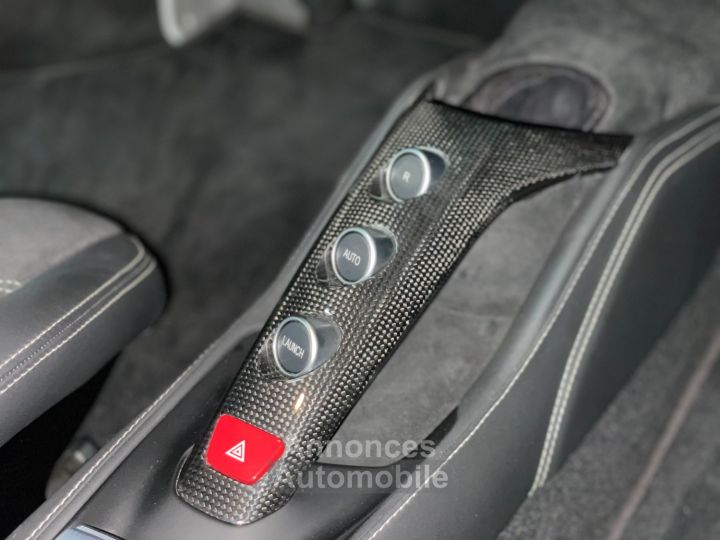 Ferrari 488 GTB - Origine France POZZI - Sièges Racing - Pack Carbone Extérieur Et Intérieur - Jupes Latérales En Carbone - Becquet AR Carbone - Gar. 12 Mois - 32