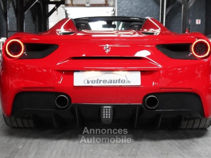 Ferrari 488 Spider 3.9 V8 - 17
