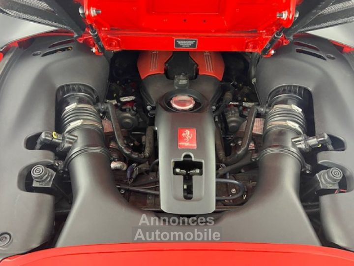 Ferrari 488 Spider V8 3.9 T 670ch - 17