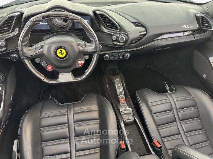 Ferrari 488 Spider V8 3.9 T 670ch - 8