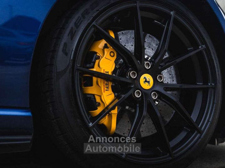 Ferrari 812 Superfast Carbon Alcantara Belgian - 4