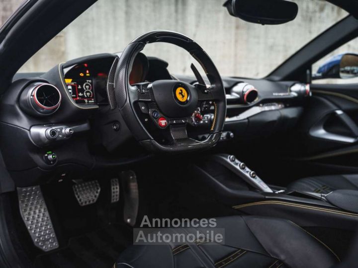 Ferrari 812 Superfast Carbon Alcantara Belgian - 11