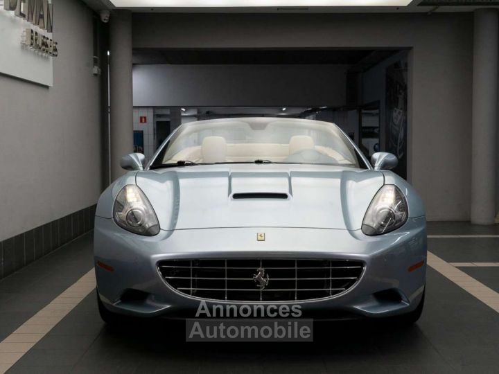 Ferrari California Professional Car Dealer Exclusive Sale - - 4