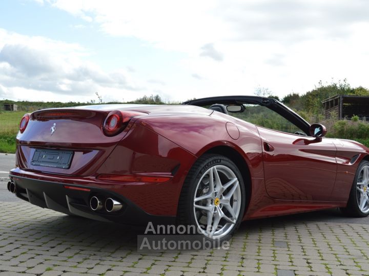 Ferrari California T V8 4.0i 560ch 49.900 km - Rosso California - 2