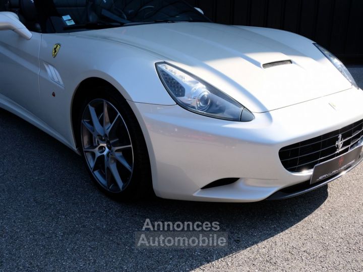 Ferrari California V8 - 8