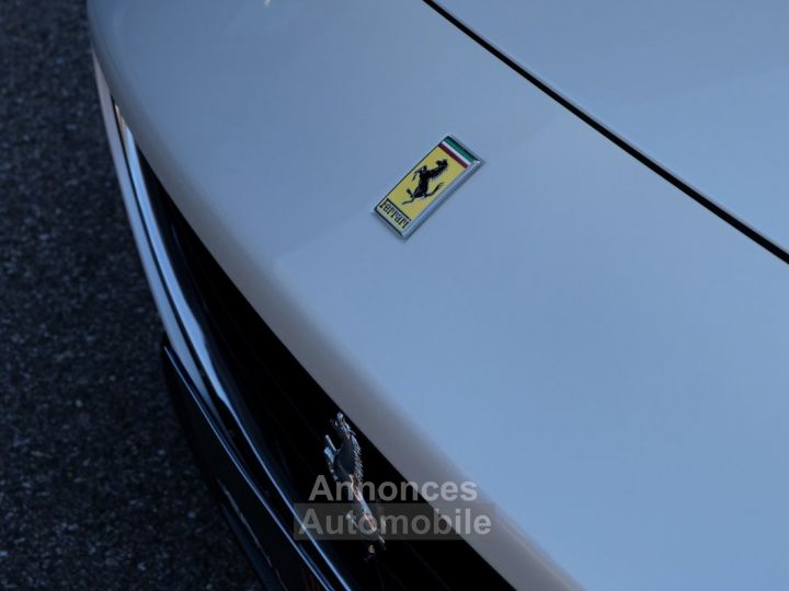 Ferrari California V8 - 11