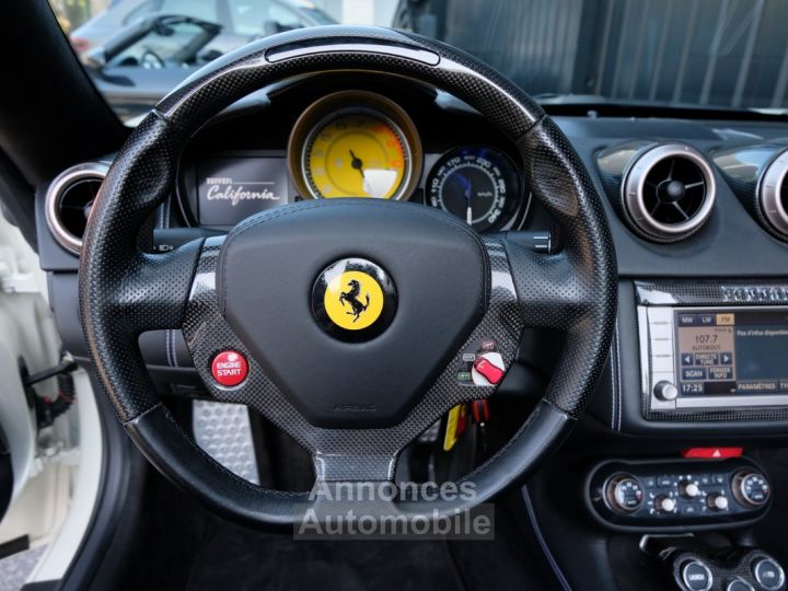 Ferrari California V8 - 17