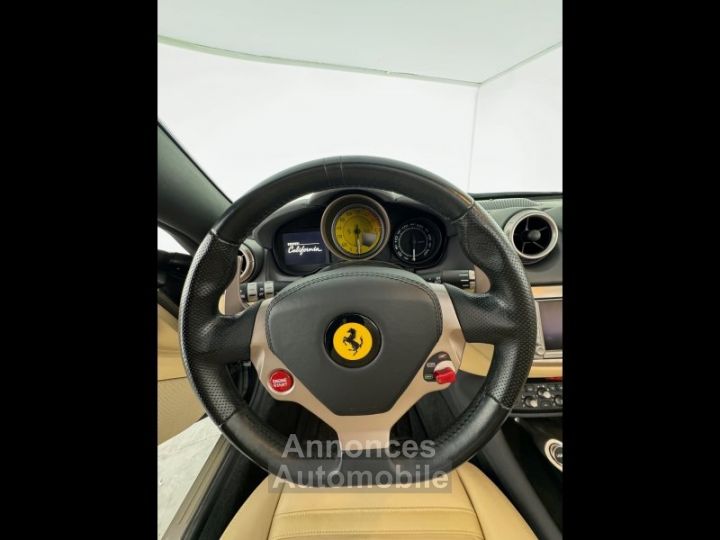 Ferrari California V8 4.3 - 11