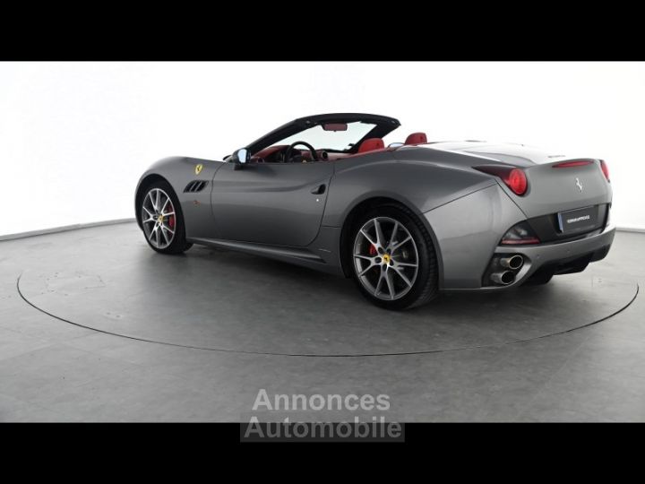 Ferrari California V8 4.3 - 15