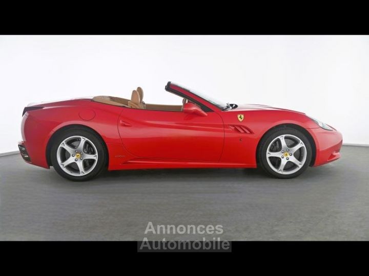 Ferrari California V8 4.3 - 6