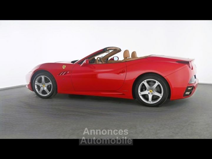 Ferrari California V8 4.3 - 15