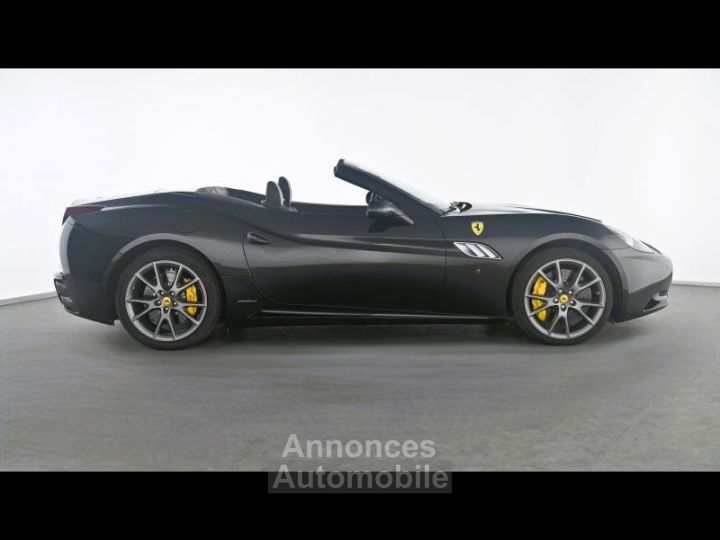 Ferrari California V8 4.3 490 - 6