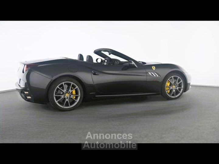 Ferrari California V8 4.3 490 - 18