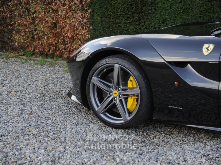 Ferrari F12 Berlinetta - New car - Only 2.930 km - 12