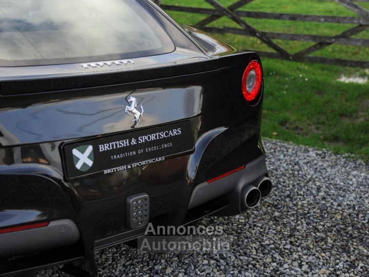 Ferrari F12 Berlinetta - New car - Only 2.930 km - 17