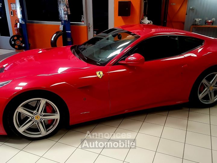 Ferrari F12 Berlinetta 6.3 740cv - 13