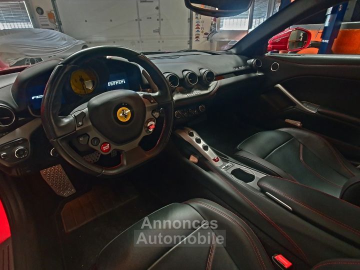 Ferrari F12 Berlinetta 6.3 740cv - 21