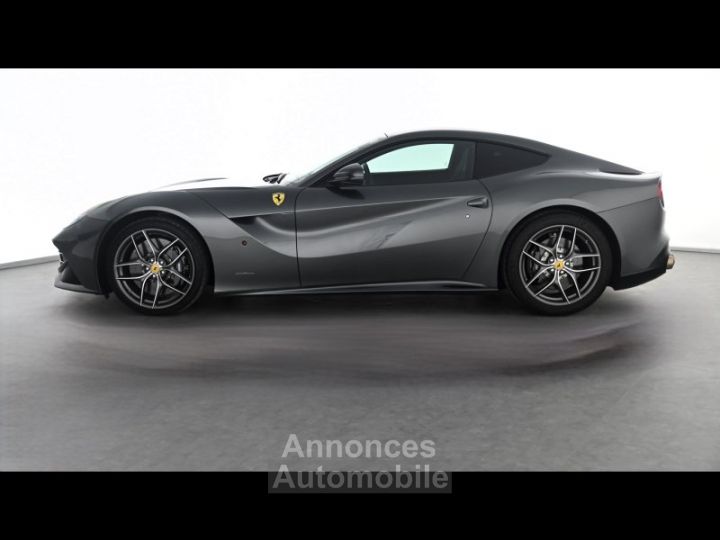 Ferrari F12 Berlinetta V12 6.3 740ch - 5