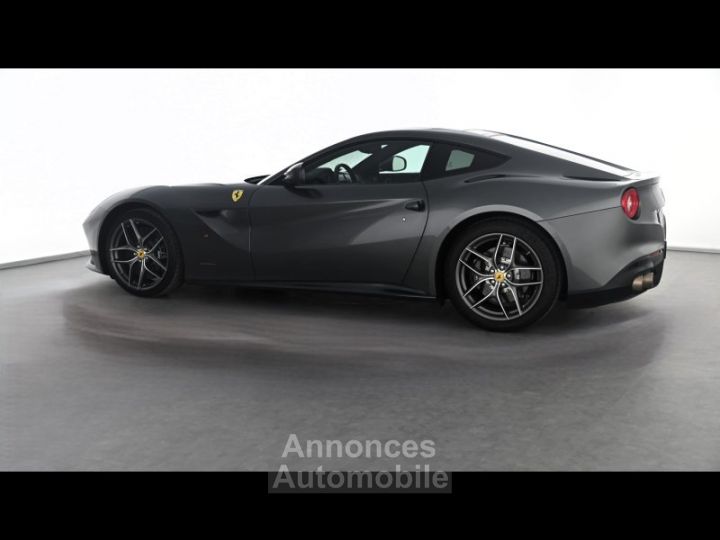 Ferrari F12 Berlinetta V12 6.3 740ch - 19