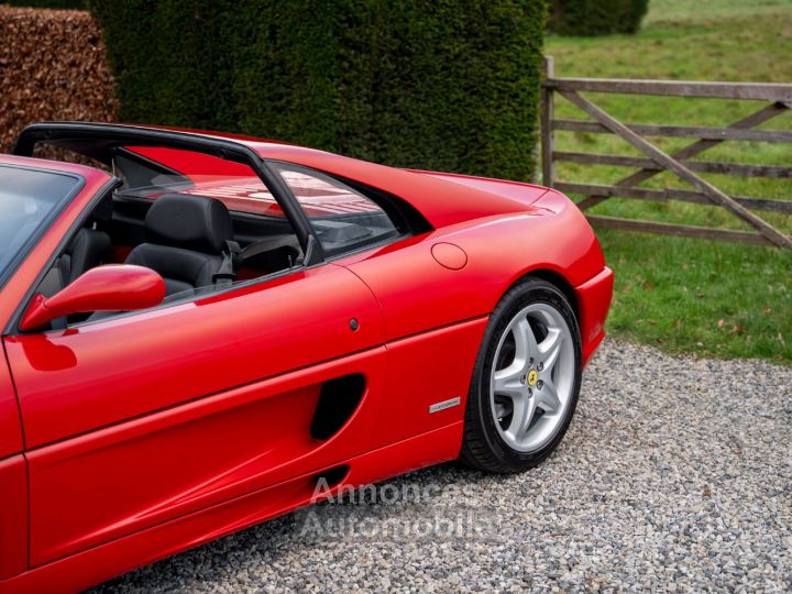 Ferrari F355 GTS Manual - Belts Done - 12