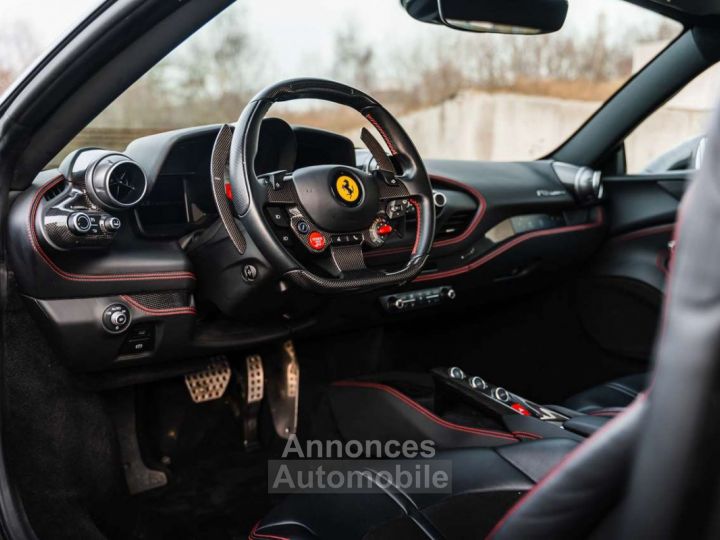 Ferrari F8 Tributo Canna Di Fucile Lift Carbon 20 - 10