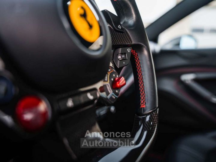 Ferrari F8 Tributo Canna Di Fucile Lift Carbon 20 - 17