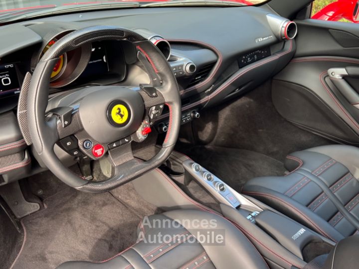 Ferrari F8 Tributo Ferrari F8 Tributo - LOA 1 757,62 euros par mois - Volant LED Carbone - Lift - échappement Sport - Ecran Display passager - 8