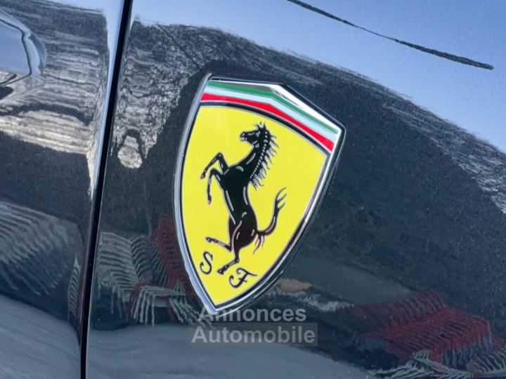 Ferrari F8 Tributo Ferrari F8 Tributo - Pack intérieur et pack moteur carbone - Volant LED Carbone - Lift - échappement sport - 7
