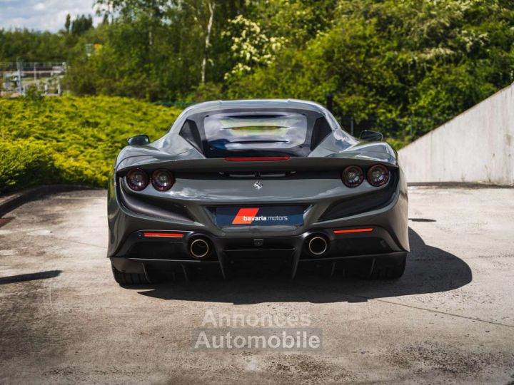 Ferrari F8 Tributo Grigio Scuro JBL Camera Alcantara Warranty - 10