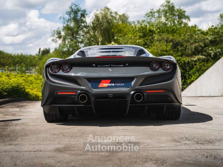 Ferrari F8 Tributo Grigio Scuro JBL Camera Alcantara Warranty - 11