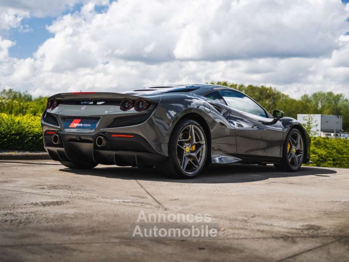 Ferrari F8 Tributo Grigio Scuro JBL Camera Alcantara Warranty - 12