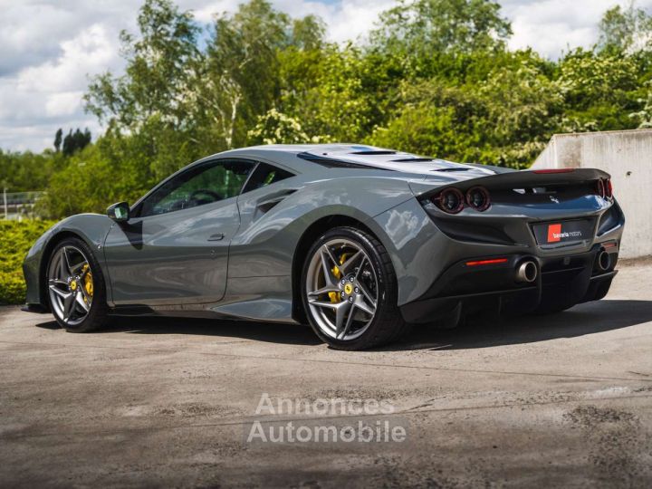 Ferrari F8 Tributo Grigio Scuro JBL Camera Alcantara Warranty - 13