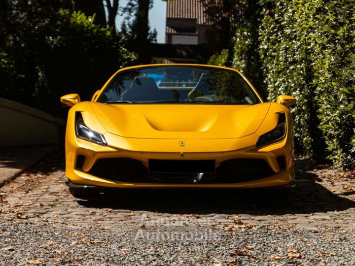 Ferrari F8 Tributo Spider Giallo Triplo Strato-Full Carbon-Belgian car - 5