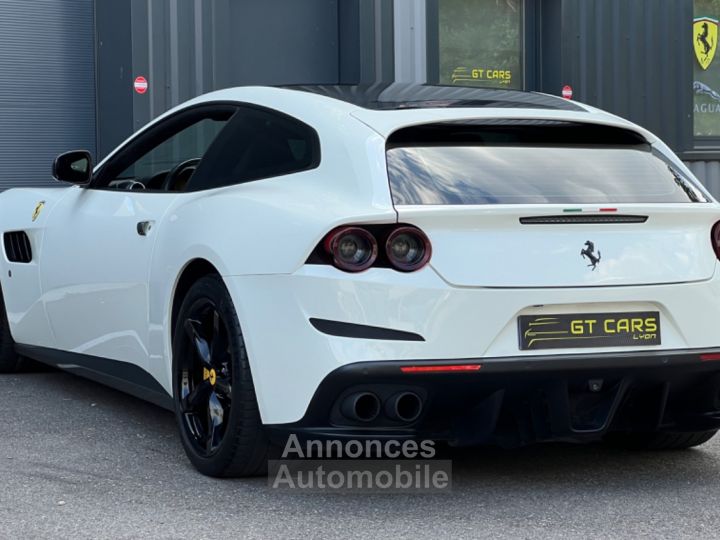 Ferrari GTC4 Lusso FERRARI GTC4 LUSSO V8 T - LOA 930 Euros Par Mois - Origine France - Pack Carbone - Volant LED - Toit Pano - écran Passager - 8