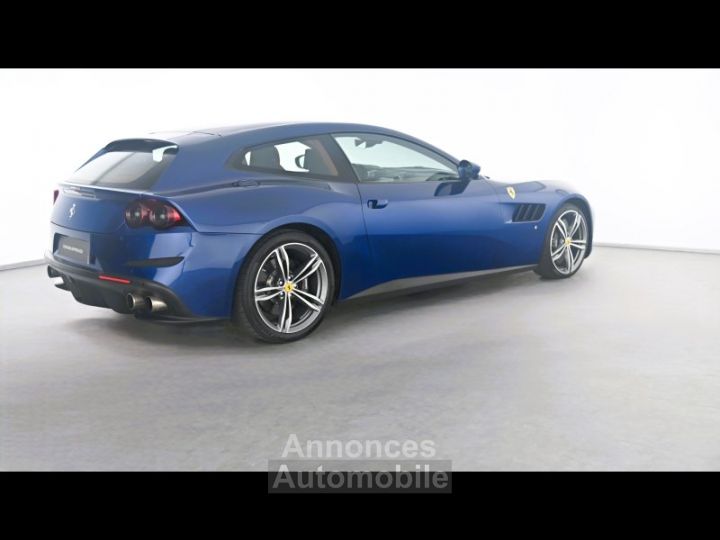 Ferrari GTC4 Lusso GTC4Lusso V12 6.3 690ch - 2