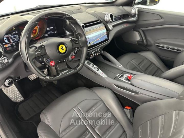 Ferrari GTC4 Lusso GTC4Lusso V12 6.3 690ch - 11