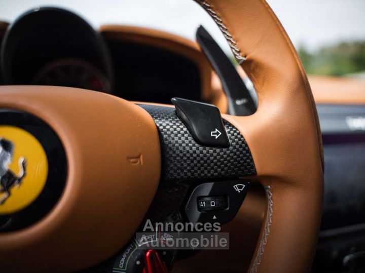 Ferrari GTC4 Lusso V12 Grigio Abu Dhabi Carbon Pano CarPlay - 21