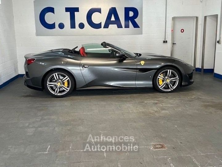 Ferrari Portofino 3.9 T V8 DCT -1Hand - 2