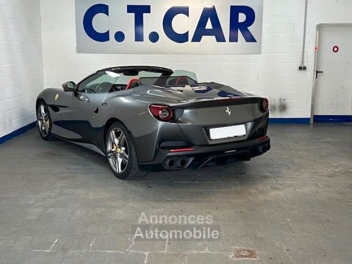 Ferrari Portofino 3.9 T V8 DCT -1Hand - 5