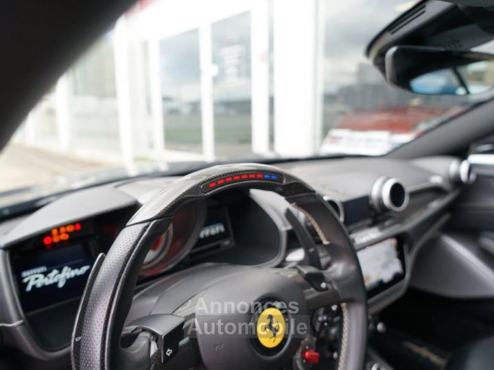 Ferrari Portofino FERRARI PORTOFINO 3.9 V8 GT TURBO 600 Ch - Deuxième Main - Entretien Ferrari - Garantie 12 Mois - 39